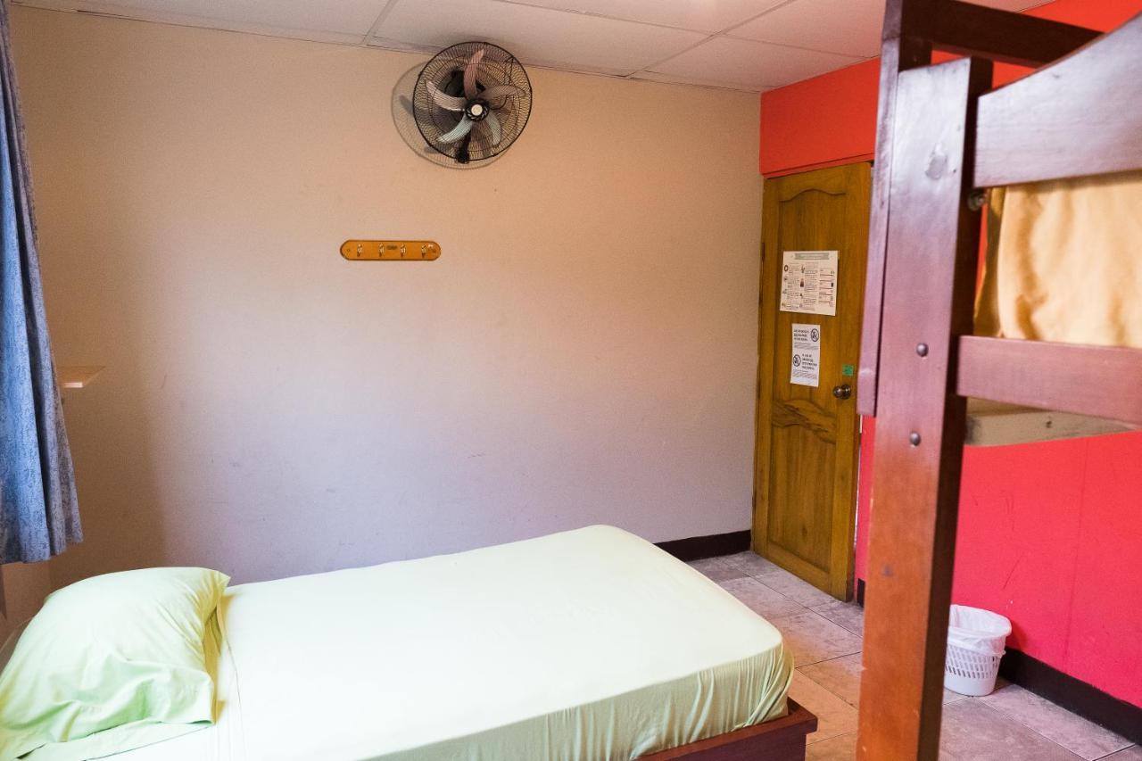 Hostel Nucapacha Γκουαγιακίλ Εξωτερικό φωτογραφία