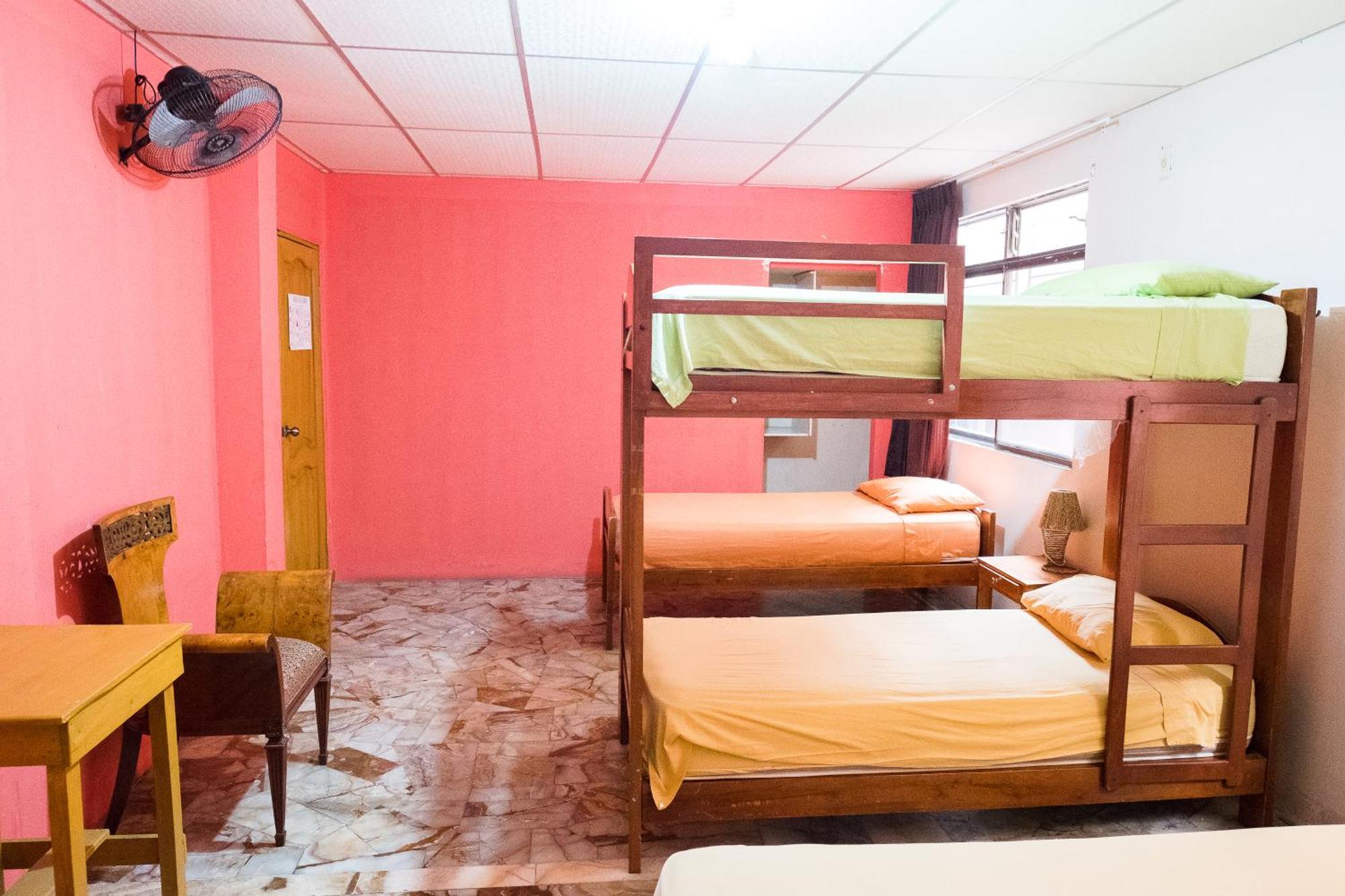 Hostel Nucapacha Γκουαγιακίλ Εξωτερικό φωτογραφία