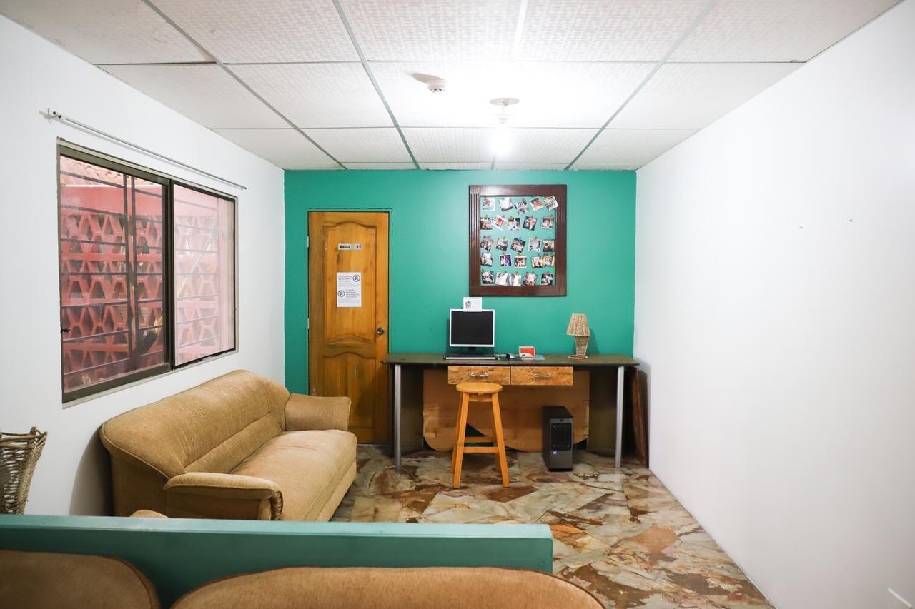 Hostel Nucapacha Γκουαγιακίλ Εξωτερικό φωτογραφία