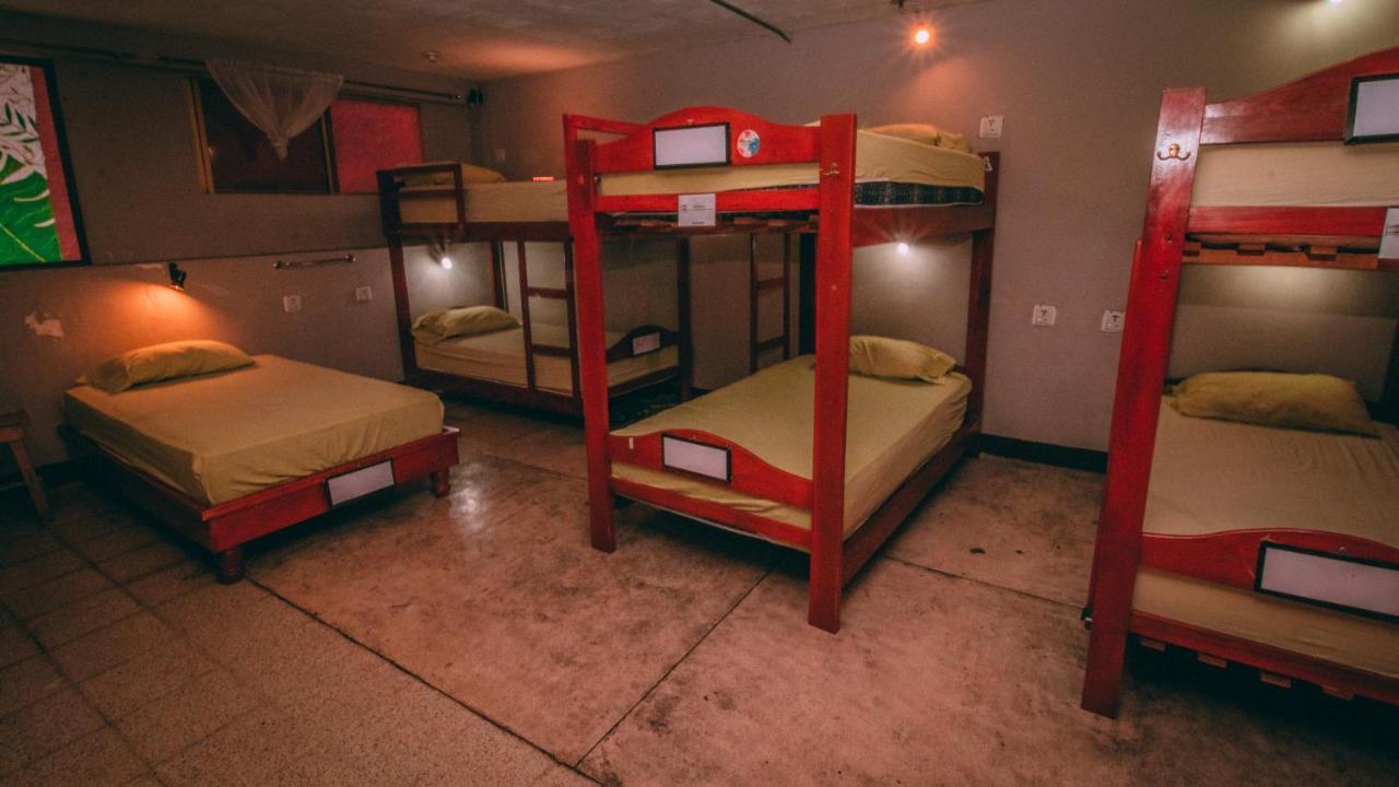 Hostel Nucapacha Γκουαγιακίλ Εξωτερικό φωτογραφία