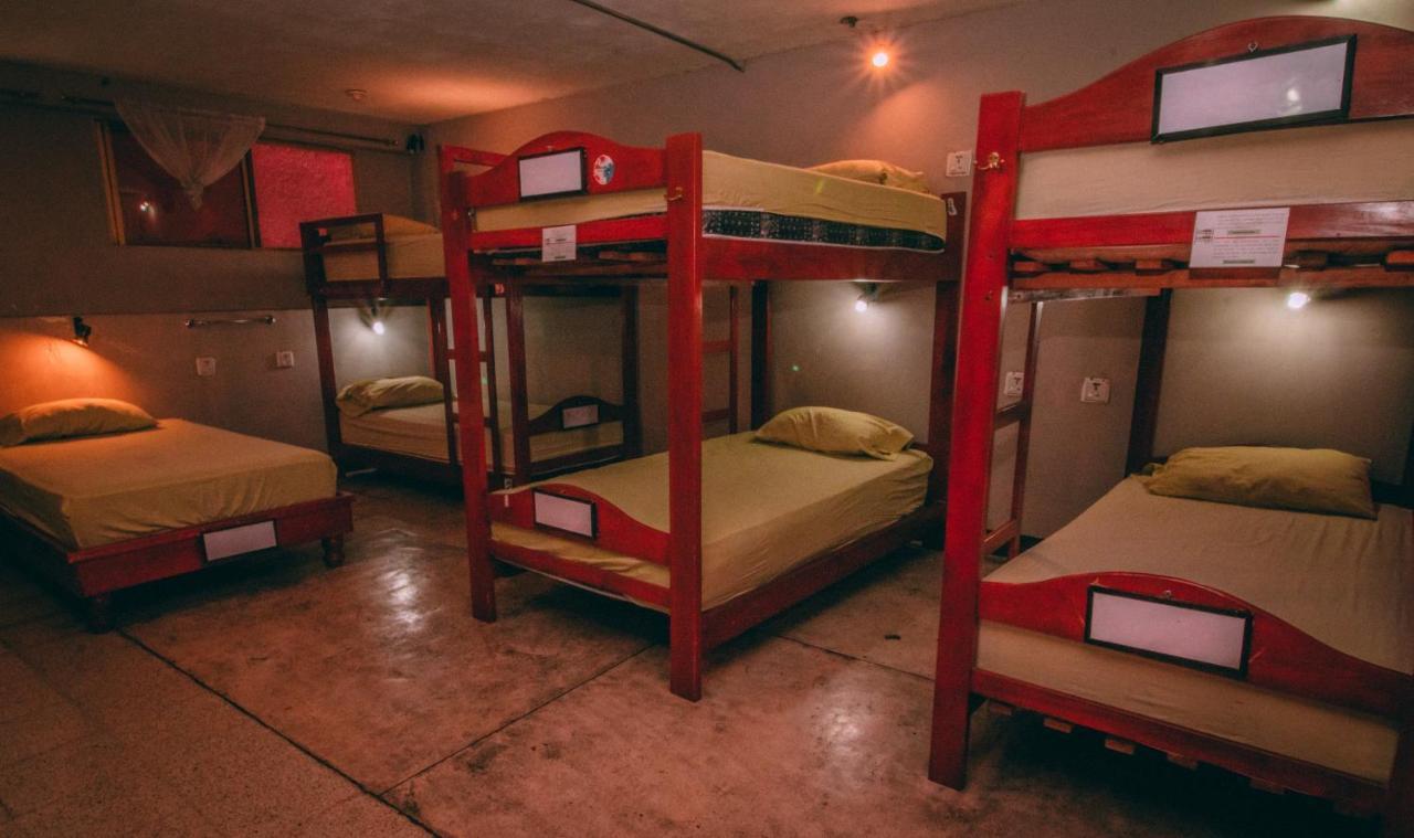 Hostel Nucapacha Γκουαγιακίλ Εξωτερικό φωτογραφία